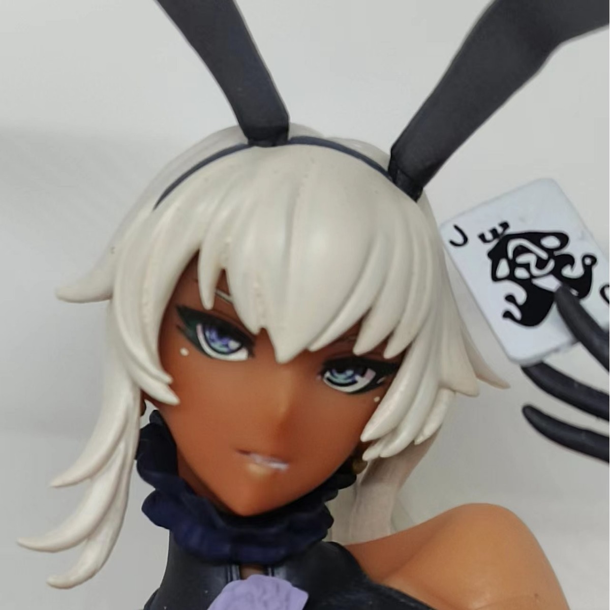 安纳达动漫 伊丝纳妮 兔女郎 2代 扶她娘 黑皮 手办 模型摆件公仔