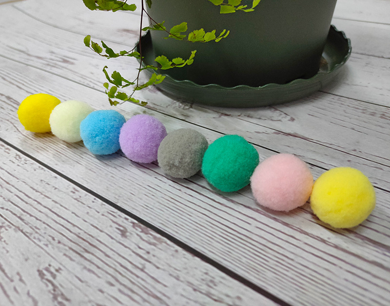 彩色棉球 猫玩具