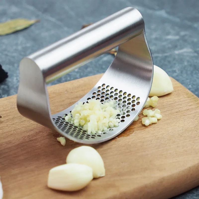 Spot Goods Amazon New 304 Stainless Steel Garlic Press Garlic Masher Arc Pull Garlic Masher Ring Garlic Press Garlic Masher Manual Garlic Crusher