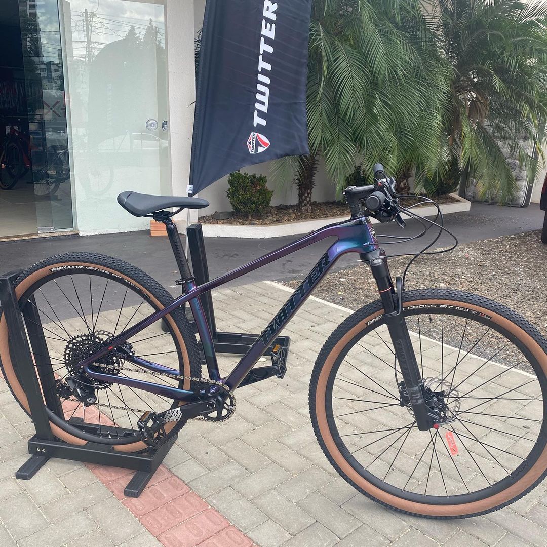 骓特warrior碳纤维山地车13变速xc越野148boost桶轴版自行车勇士