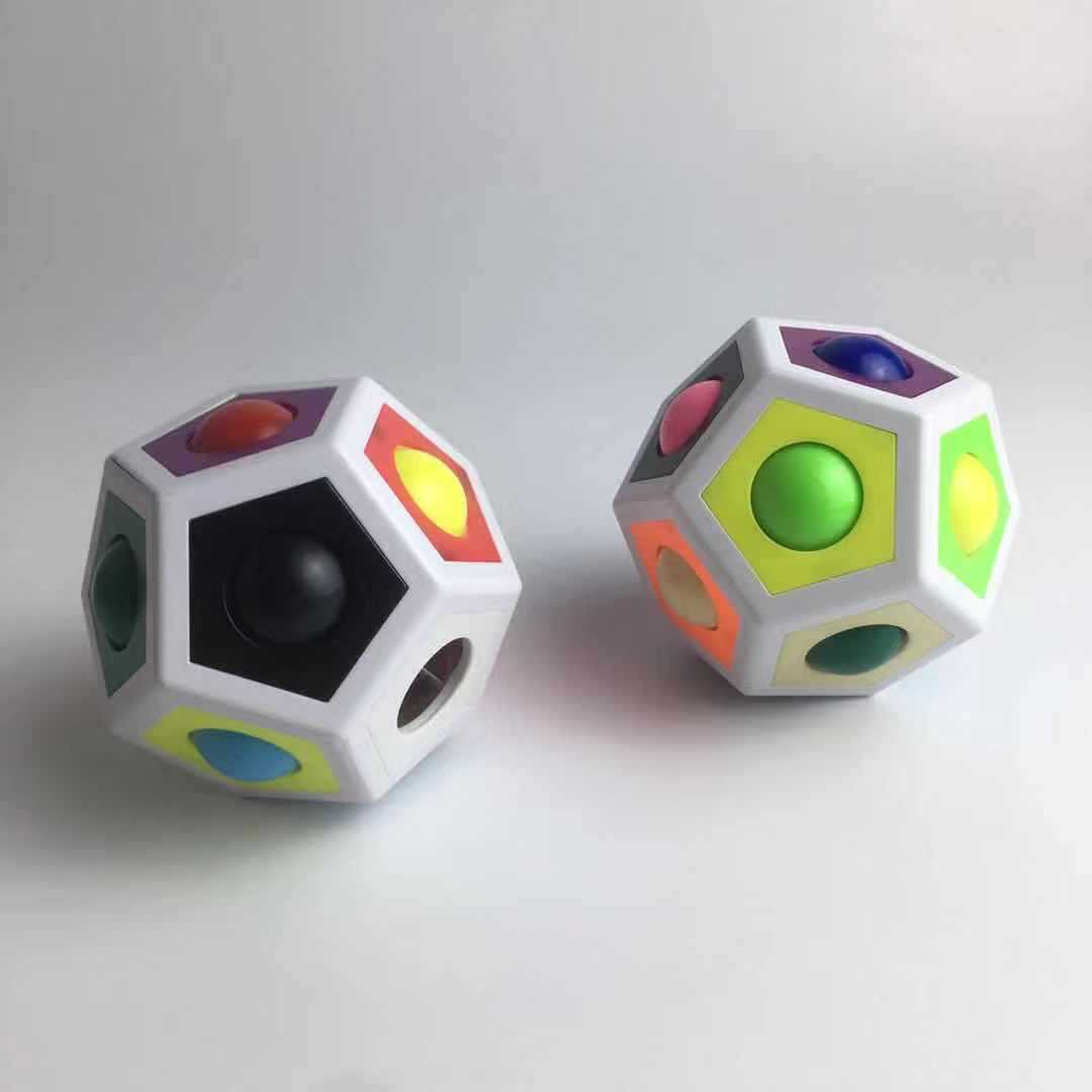 跨境魔方多边形彩虹球按压 掌上智力魔方球 新奇特12孔指尖智力球
