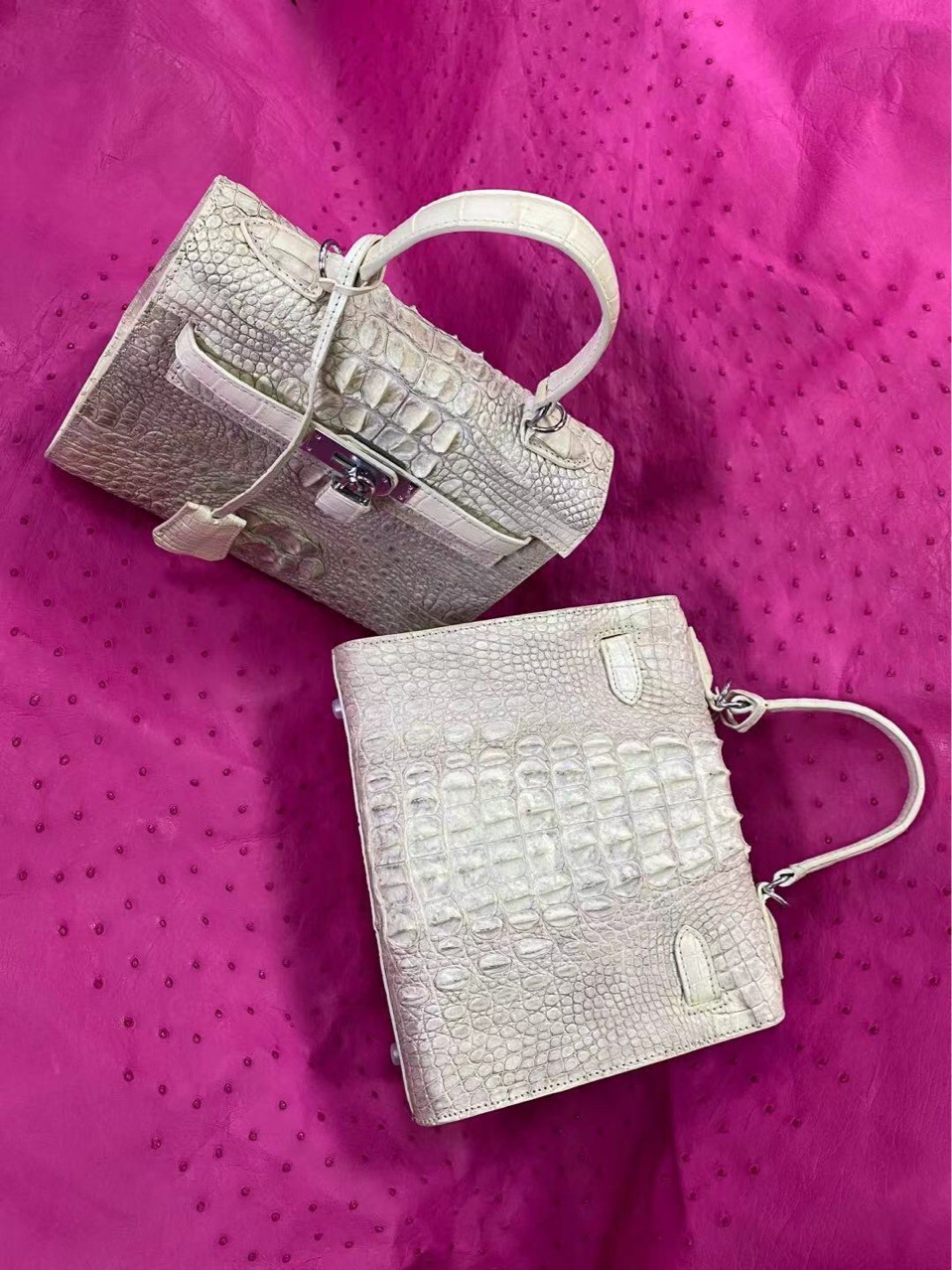 泰国进口暹罗鳄鱼皮女包单肩斜挎小包白色鳄鱼皮女包
