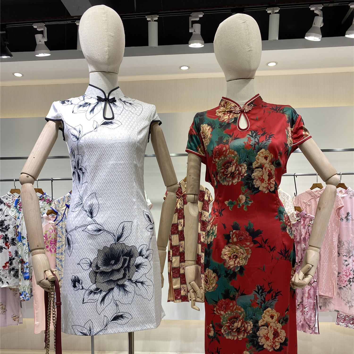 萧萍萍21夏旗袍日常可穿民国风改良版年轻大码中长款连衣裙批发