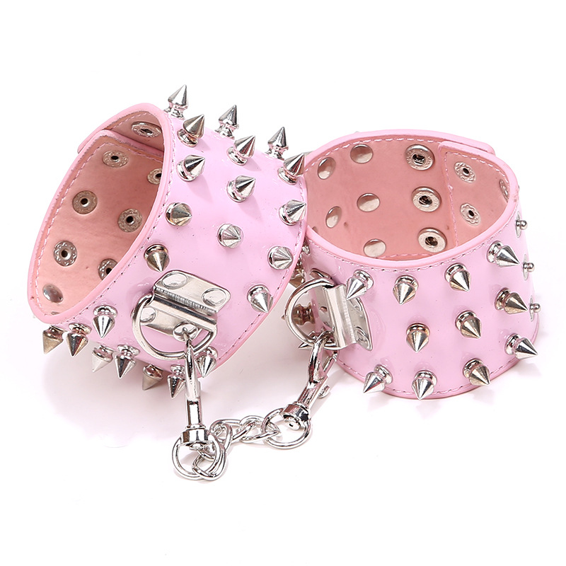 成人用品情趣性玩具脚链4色长铆钉金属不锈钢脚铐工厂店批发