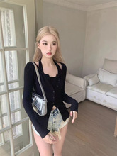 纯欲甜辣妹挂脖假两件打底衫女修身显瘦收腰设计感小众长袖上衣女