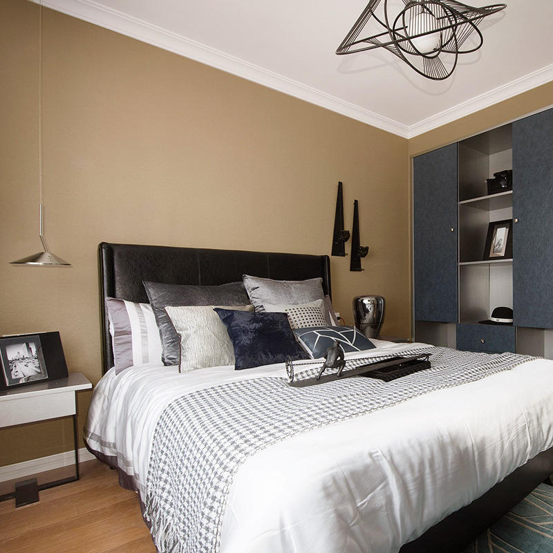 现代简约温馨暖色卧室浅咖色壁纸 客厅无纺布蚕丝纤维 卡其色墙纸