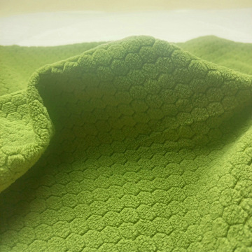 弹力提花足球格摇粒绒提花蜂巢六边形足球格氨纶单面摇粒绒布面料