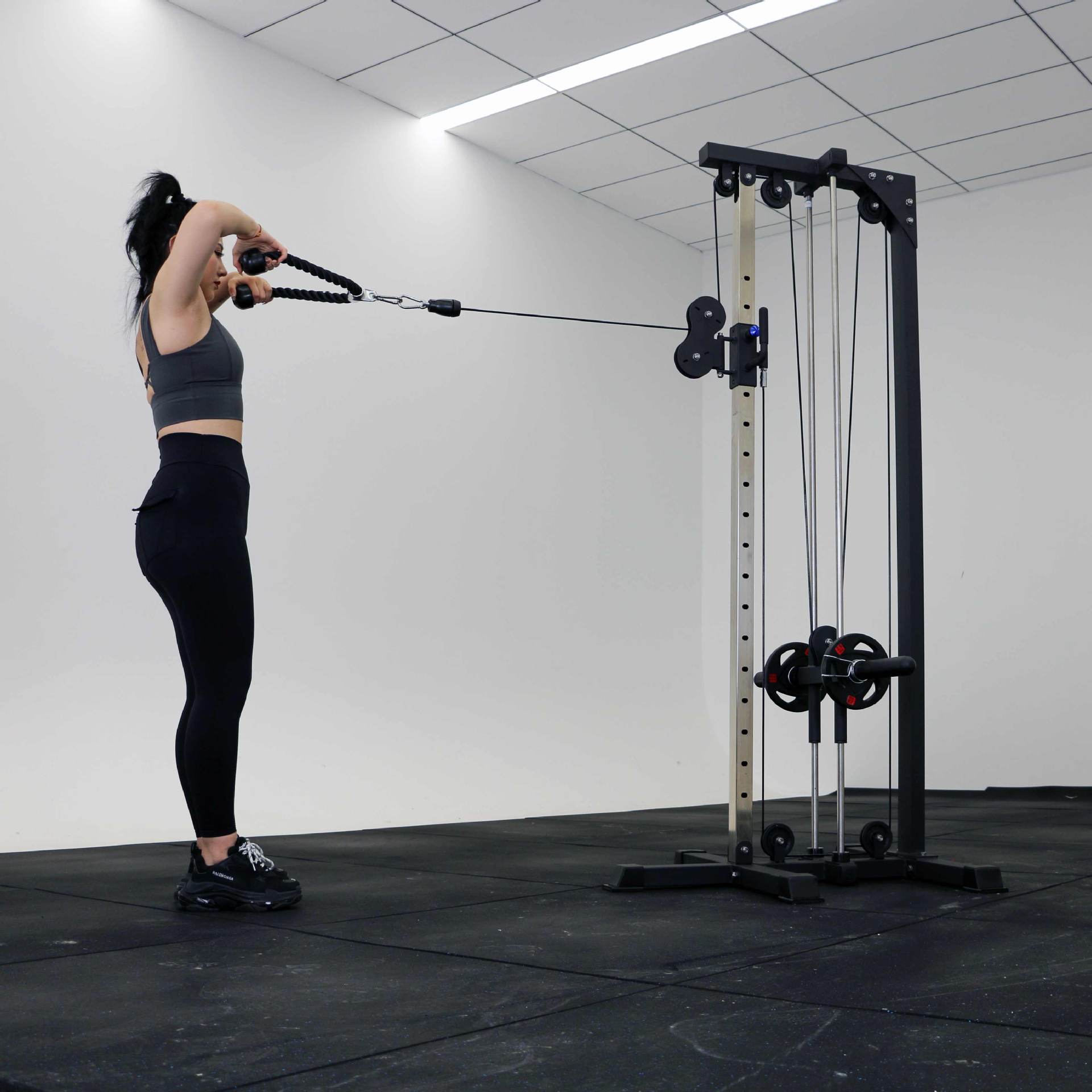 单侧小飞鸟训练器 绳索下拉背部训练器 健身房商用高低拉背训练器