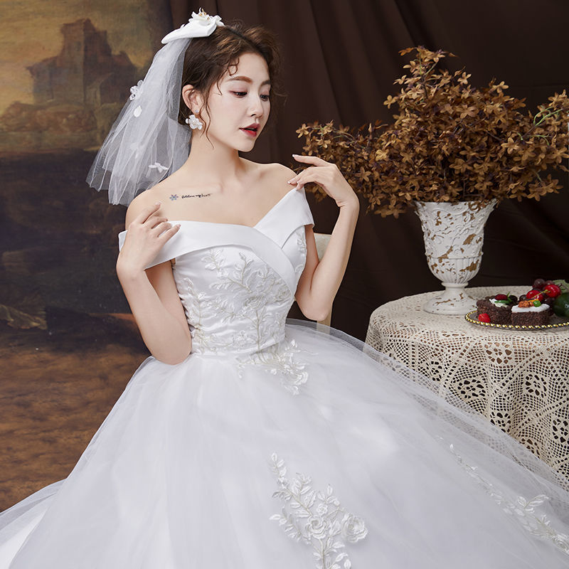 婚纱新娘2021新款拖尾一字肩大码结婚修身显瘦仙女白纱法式森系超