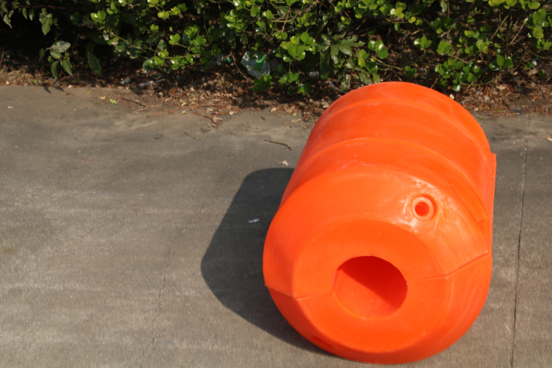 分布式海上塑料浮体 吸沙管道浮体 pe浮体厂家500*800