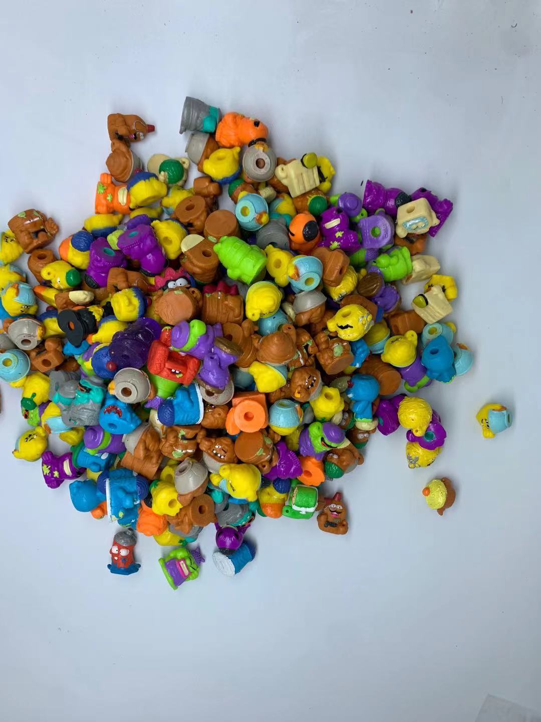 软胶垃圾怪兽公仔垃圾虫公仔卡通动漫公仔小玩具外贸散货扭蛋公仔