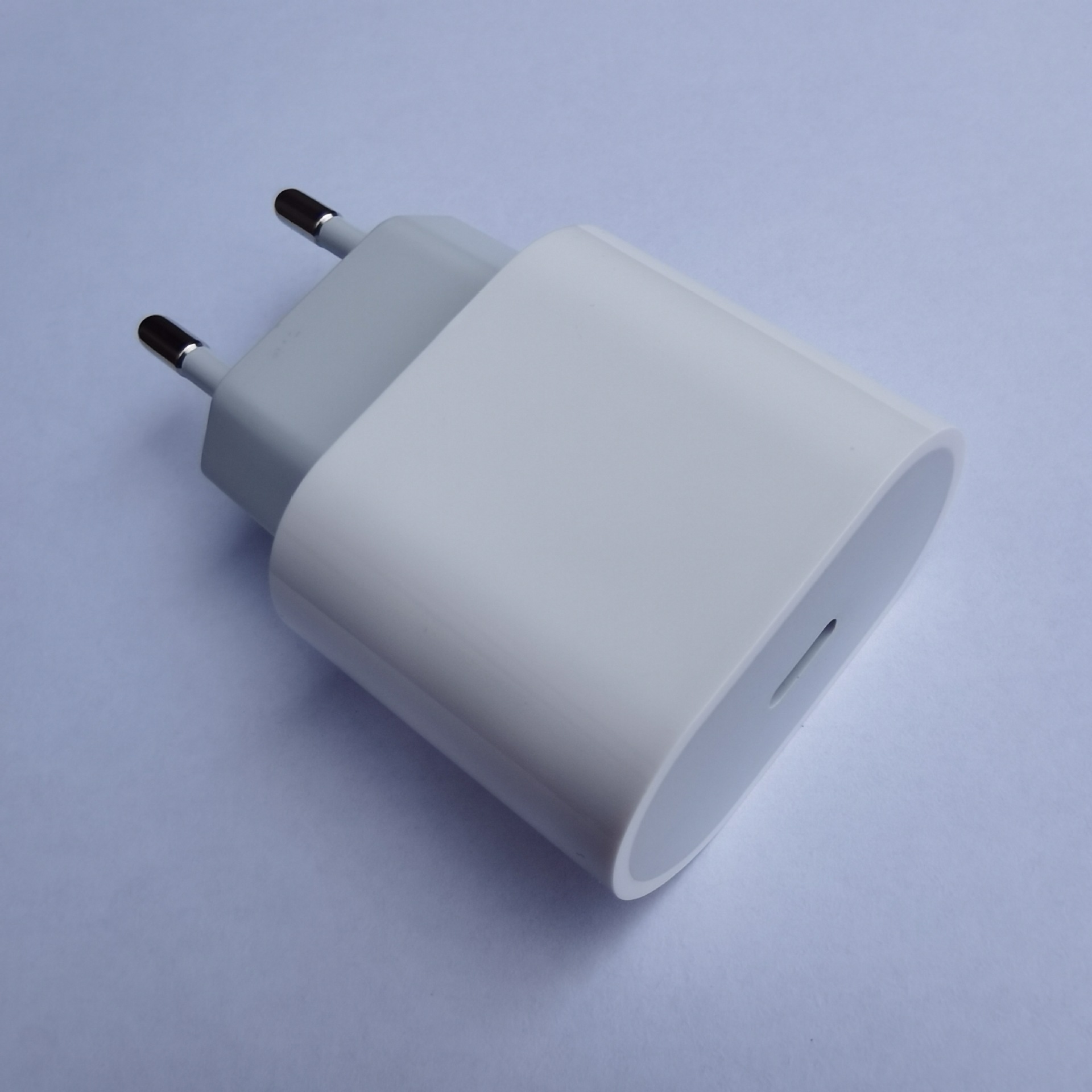 适用苹果18w20w欧规快充pd单c电源适配器套料笔记本外壳-阿里巴巴