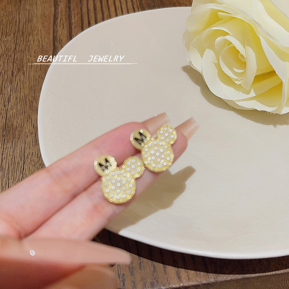 2023 New Trendy Sweet Cute Bear Ear Studs Summer New Versatile Fashion Pearl Earrings High-Grade Earrings