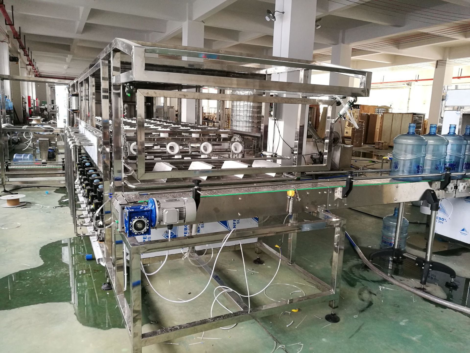 气动压盖式灌装机 250桶/小时灌装机 全自动灌装设备 大桶灌装线