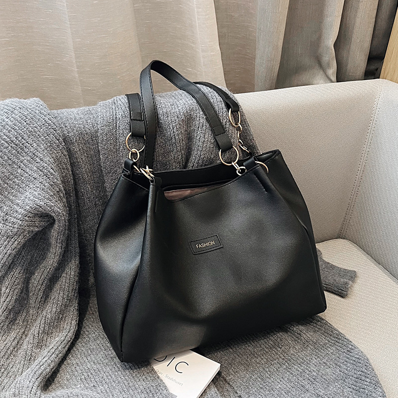 This Year's Popular Bag Women's Large Capacity 2022 New Fashion Shoulder Bag Korean Texture Shoulder Commuter Tote