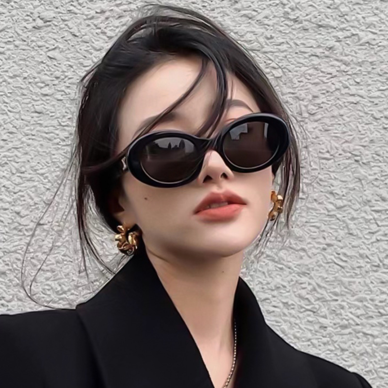 Xiaohongshu Same Style Retro White Sun-Resistant Sunglasses Women's New Trendy Women's Uv Protection High Sense Sun Glasses