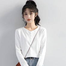 2022秋季新款白色长袖t恤女韩版春秋打底衫设计感小众内搭V领上衣