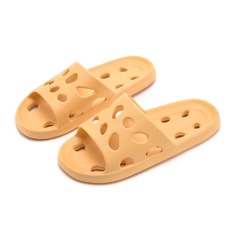 New Home Slippers Wholesale Four Seasons Bath Leaking Slippers Men and Women Soft Bottom Cutout Non-Slip Couple Bathroom Sandals