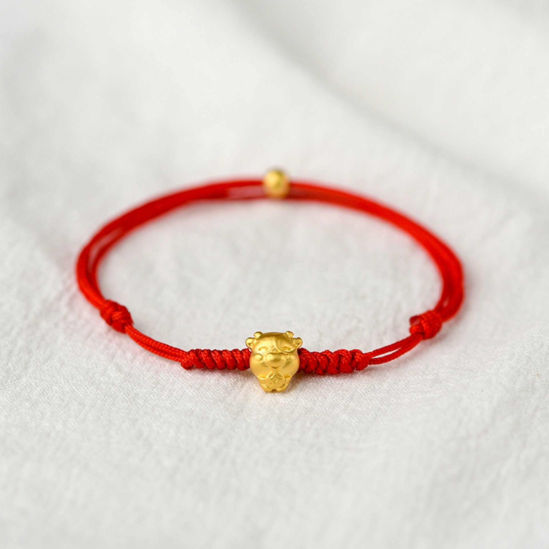 属牛本命年红绳手链女牛年情侣幸运绳24k黄金转运珠红色手绳