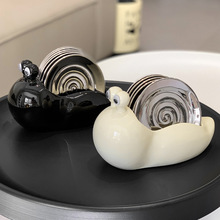 蜗牛陶瓷吐骨碟家用餐桌垃圾渣盘高颜值小吃碟食品级吐骨头骨碟盘
