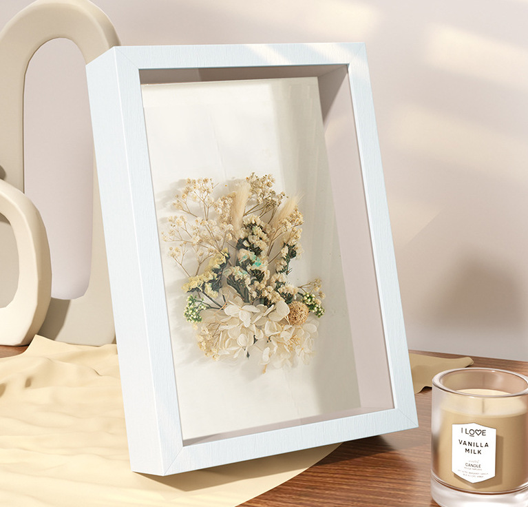 Light Painting Hollow Photo Frame and Picture Frame Wholesale Three-Dimensional Dried Flower Frame Photos on the Table Ornaments Solid Wood Photo Frame Diy Frame Wall Hanging