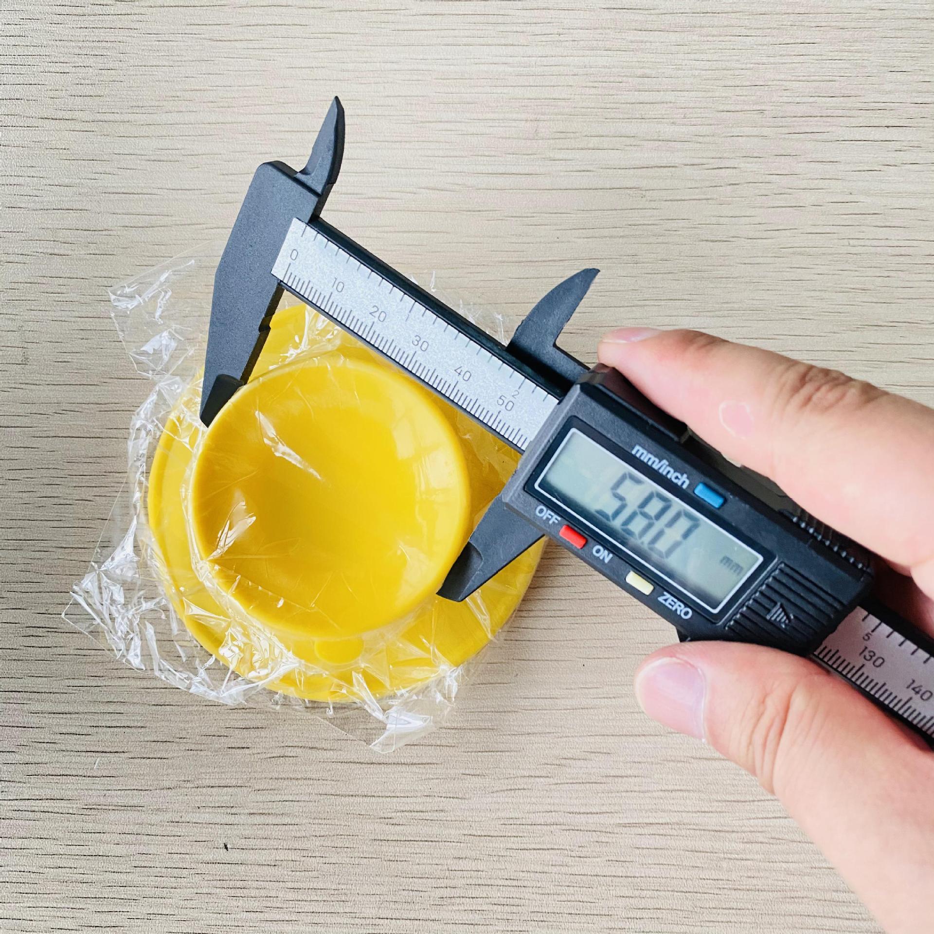 母婴批发2021新款宝宝双面大吸盘硅胶吸盘吃完餐具底座两面吸力强