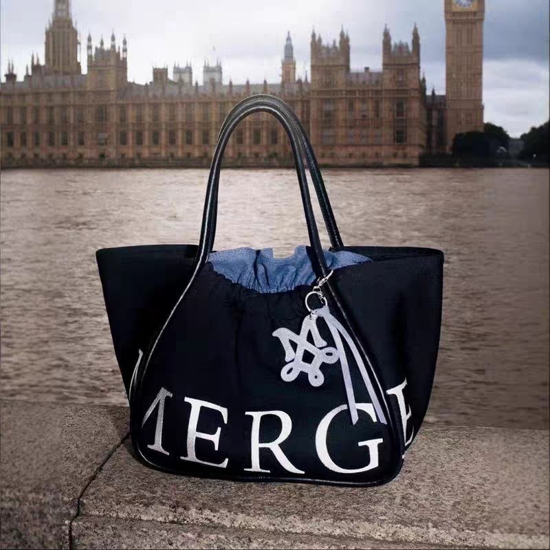 泰国品牌Merge联名款abina大容量托特包Orm机场同款手提单肩包包