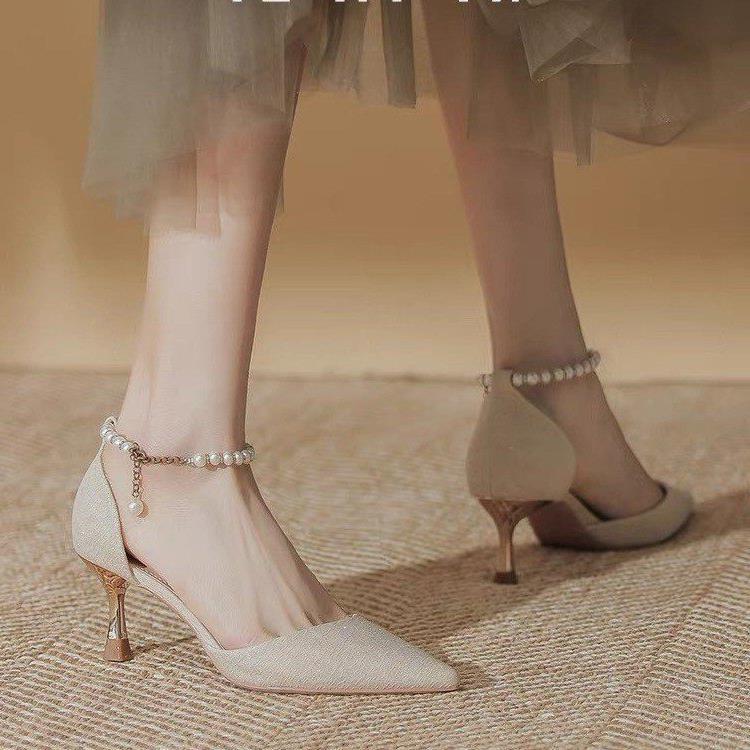 珍珠一字扣带凉鞋女2024夏季新款韩版尖头高跟鞋性感细跟中空单鞋
