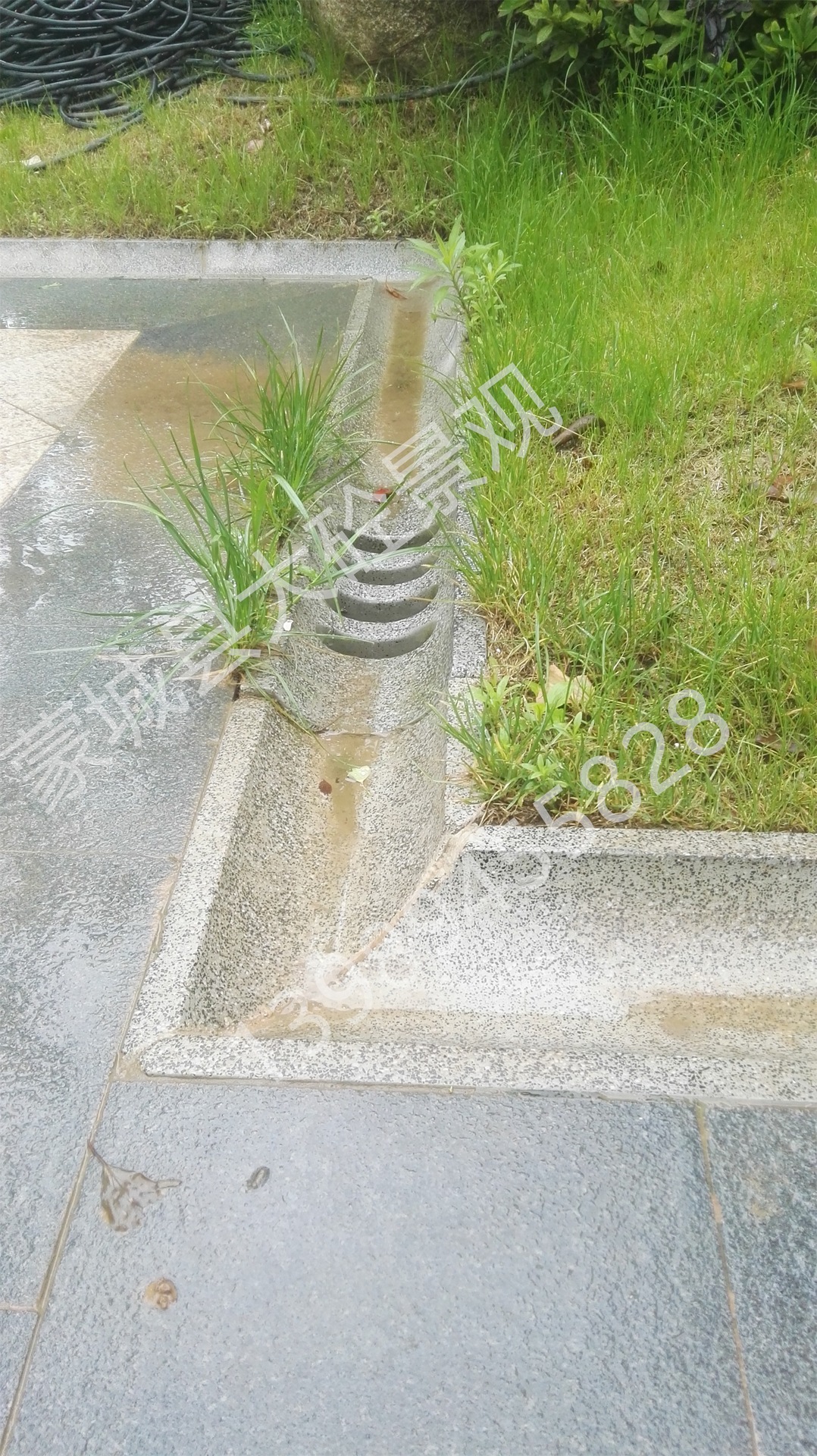 成品pc排水沟预制混凝土导流槽pc砖园路收水沟芝麻灰