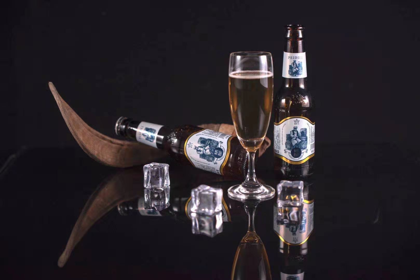 佩蒂力小瓶啤酒夜场啤酒麦芽度11度山东酒厂批发招商236*24瓶