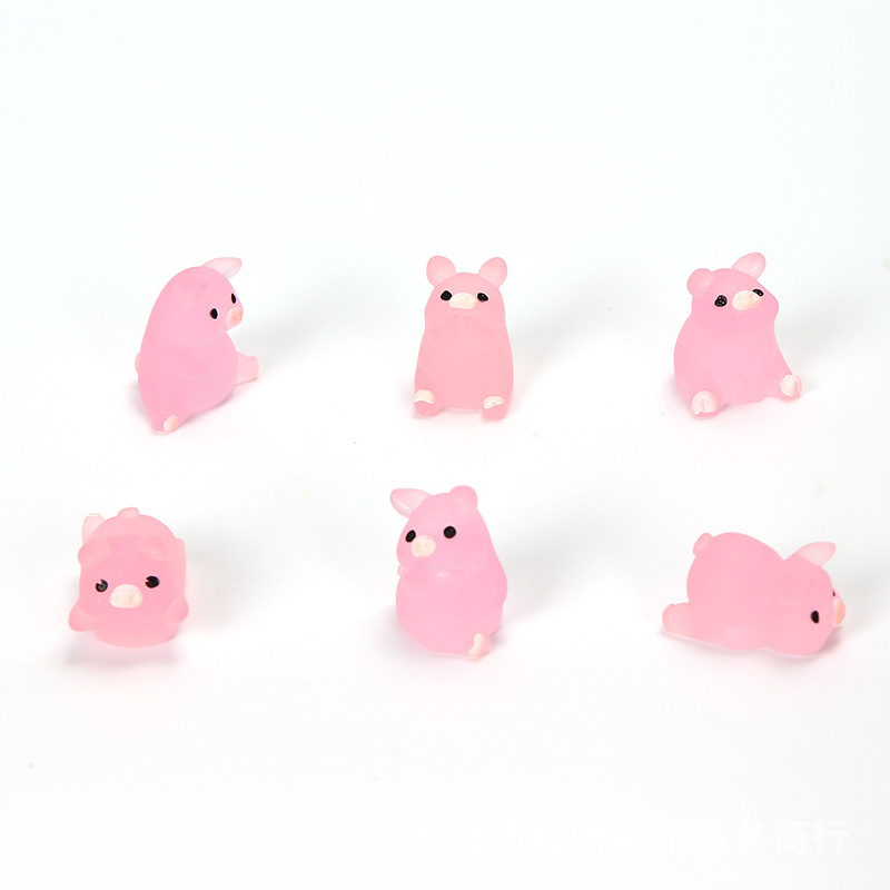 Mini Luminous Pig Cute Online Celebrity Style Small Pink Pig Doll Handmade Diy Jewelry Decoration Keychain Pendant