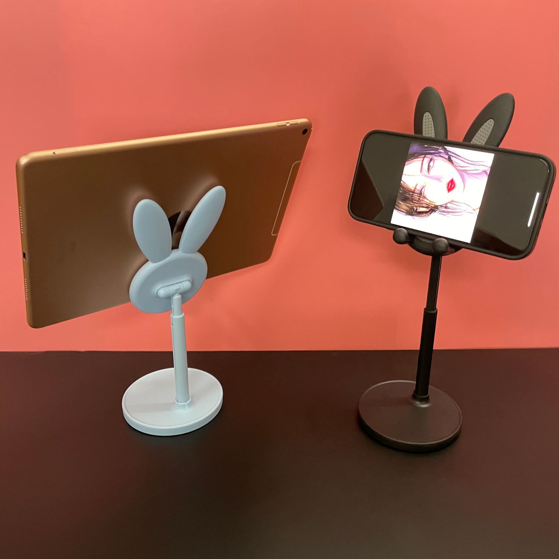 Cartoon Mobile Desktop Stand Adjustable Lifting and Reducing Portable for iPad Stand Lazy Phone Holder