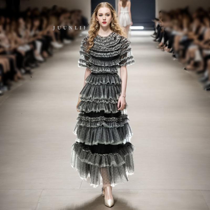 2024法式新款小众设计感重工礼服双色多层荷叶边大摆网纱长连衣裙
