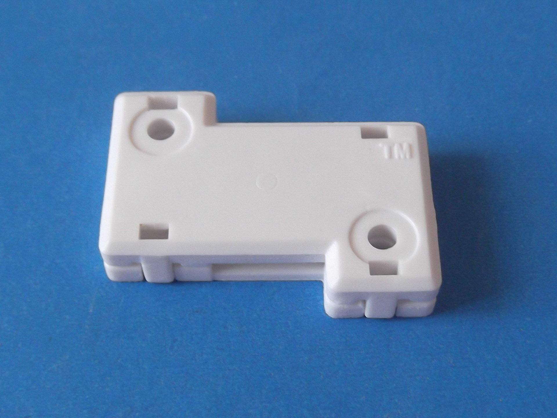 z形卡扣卡10宽线路板led卷帘灯拉布灯箱灯条专用卡扣塑胶卡扣