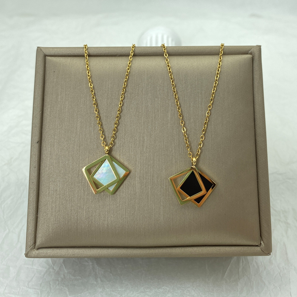 geometric white black square shell pendant necklace for wome