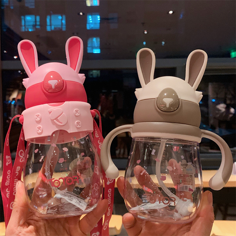 Children's Cute Cartoon Plastic Cup Ins Summer Simplicity Portable Crossbody Cup with Straw Baby Learns to Drink with Handle
