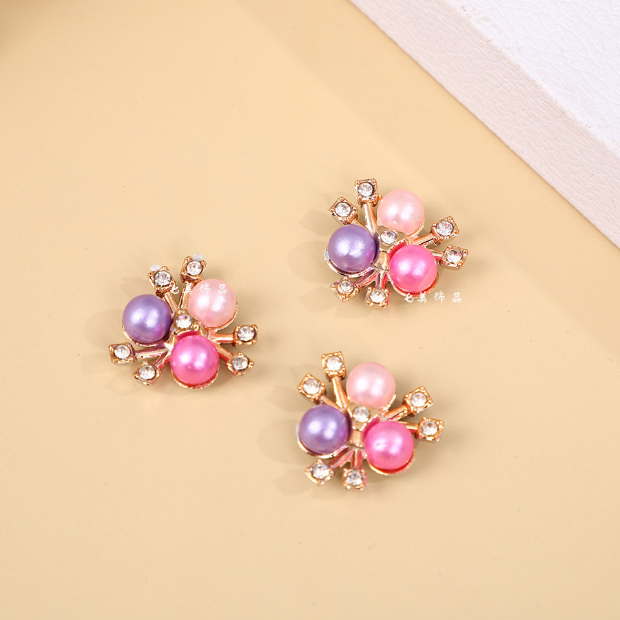 混彩珠花芯diy头饰服饰品配件材料树脂高亮三颗珍珠花心花盘扣水