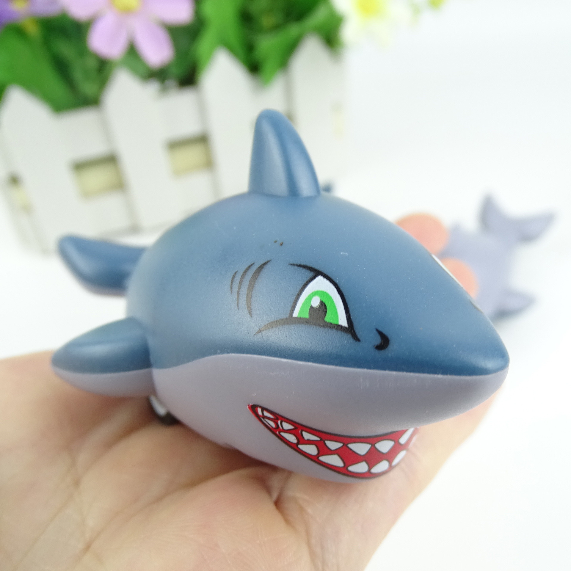 儿童奖品小玩具卡通迷你萌趣海洋动物小鲨鱼回力小汽车小礼品批发
