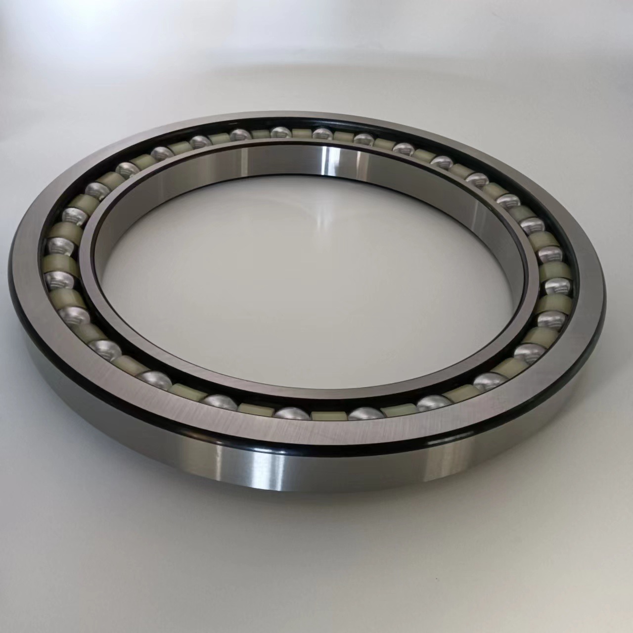 供应挖掘机行走齿轮轴承sf4826px1