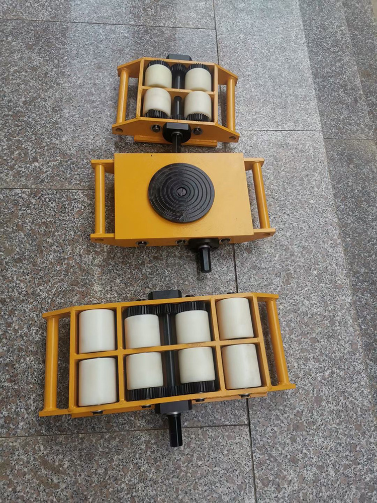 厂家供应crm履带式搬运坦克车 承重滚轮小车工字钢轨道搬运地坦克