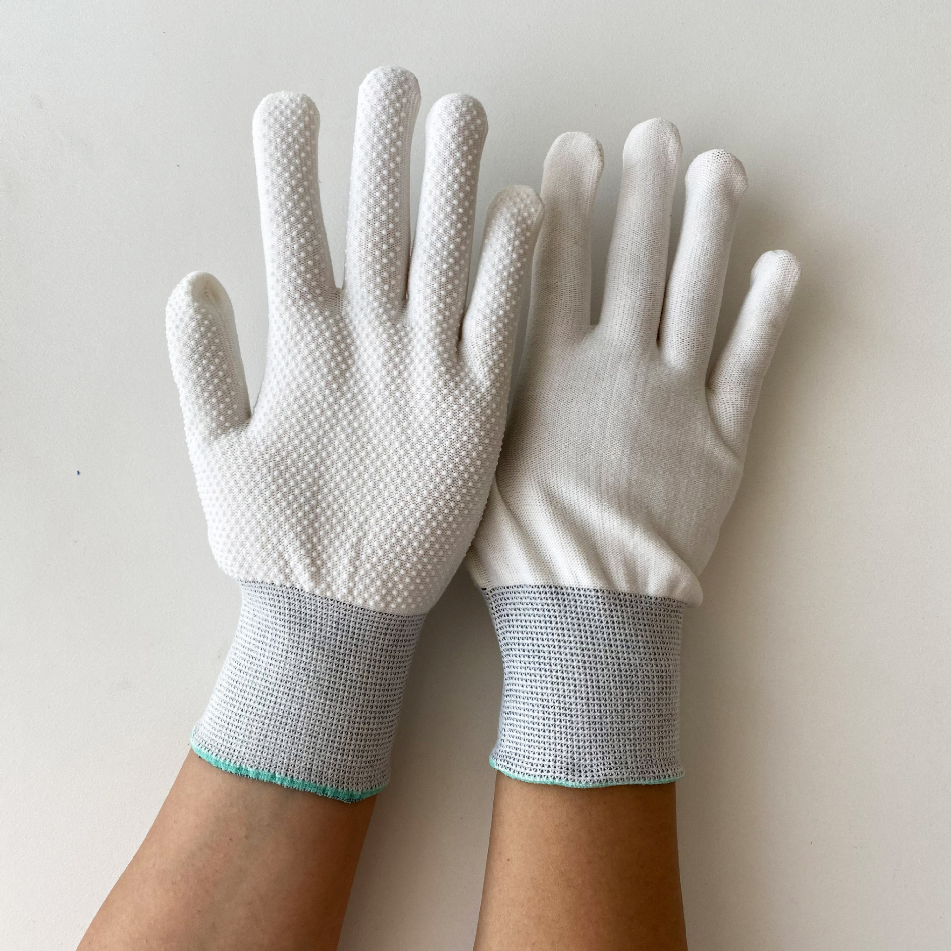 厂家批发15针细棉纱点塑手套耐磨防滑棉布滴塑棉毛点珠防护手套