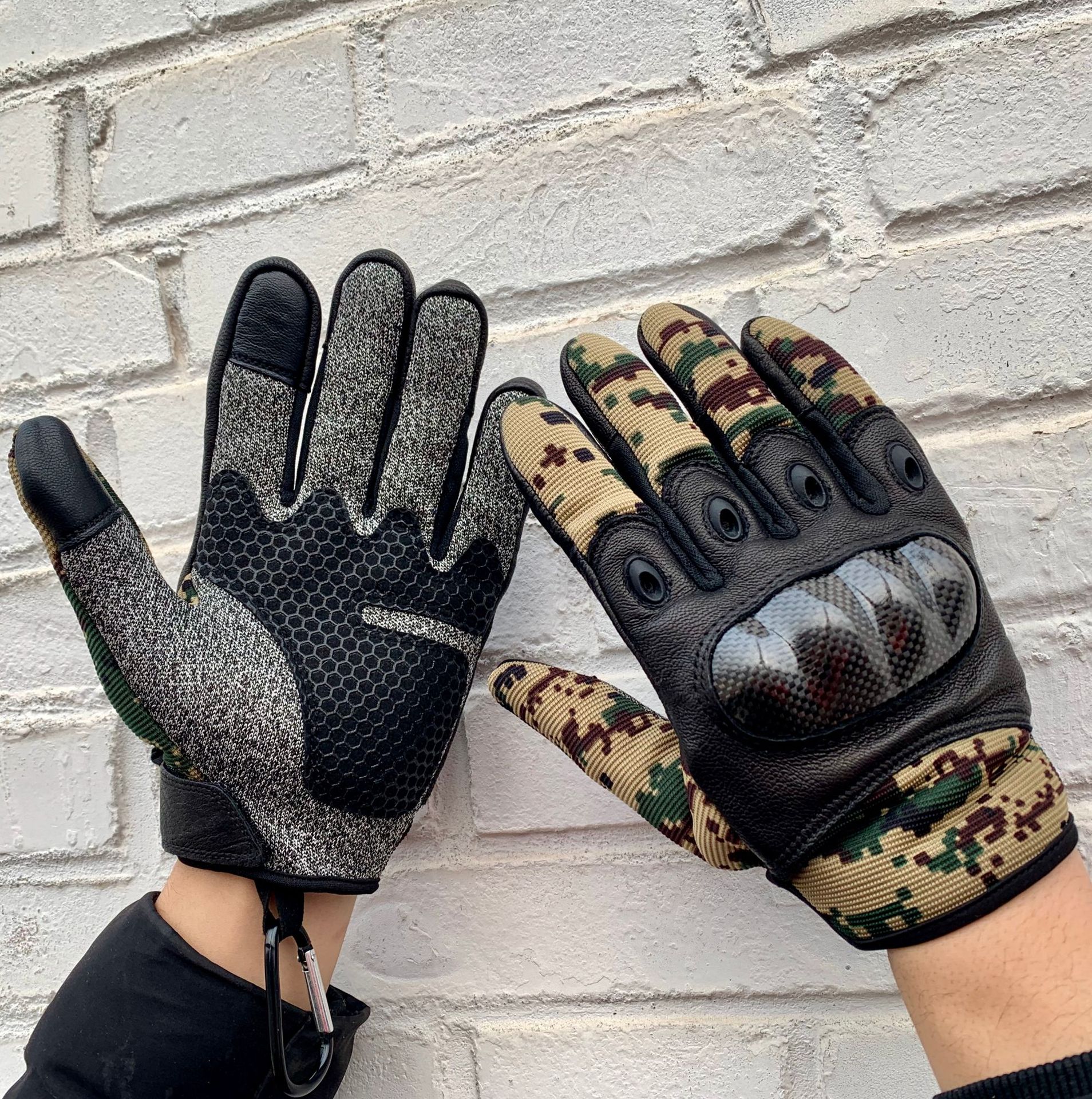 5级防割全指战术手套迷彩碳纤维硬壳男作战训练安保安防铁骑手套