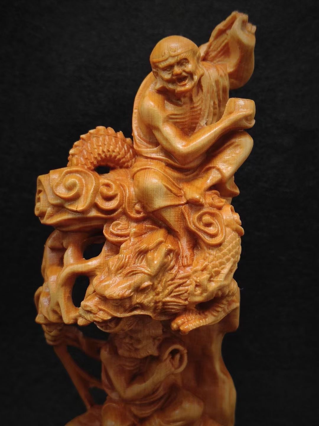 崖柏降龙伏虎罗汉雕刻摆件 文玩罗汉工艺品摆件