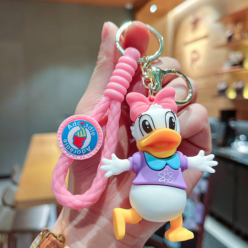 Classic Mickey Minnie Donald Duck Keychain Hanging Piece Pendant Car Key Chain Push Gift Night Market Wholesale