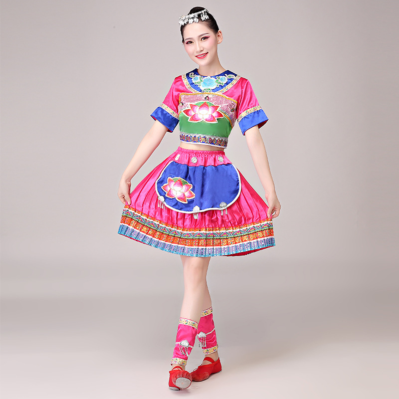 六一节日表演服云南贵州衣服裙子少数民族民族风演出服套装