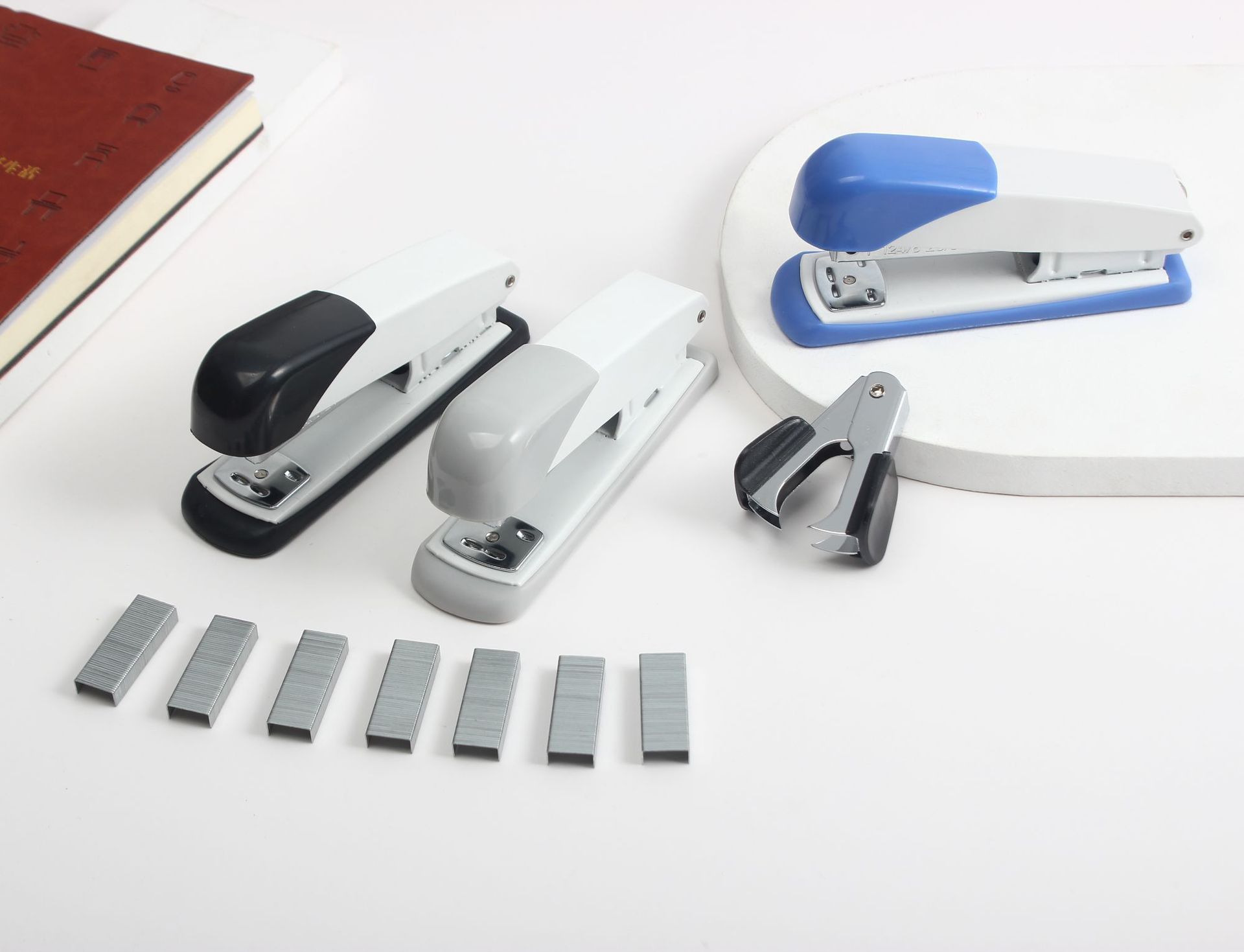 2万套厂家批发办公用品 起钉器拔钉器财务文具鼎力起钉器批发￥1.