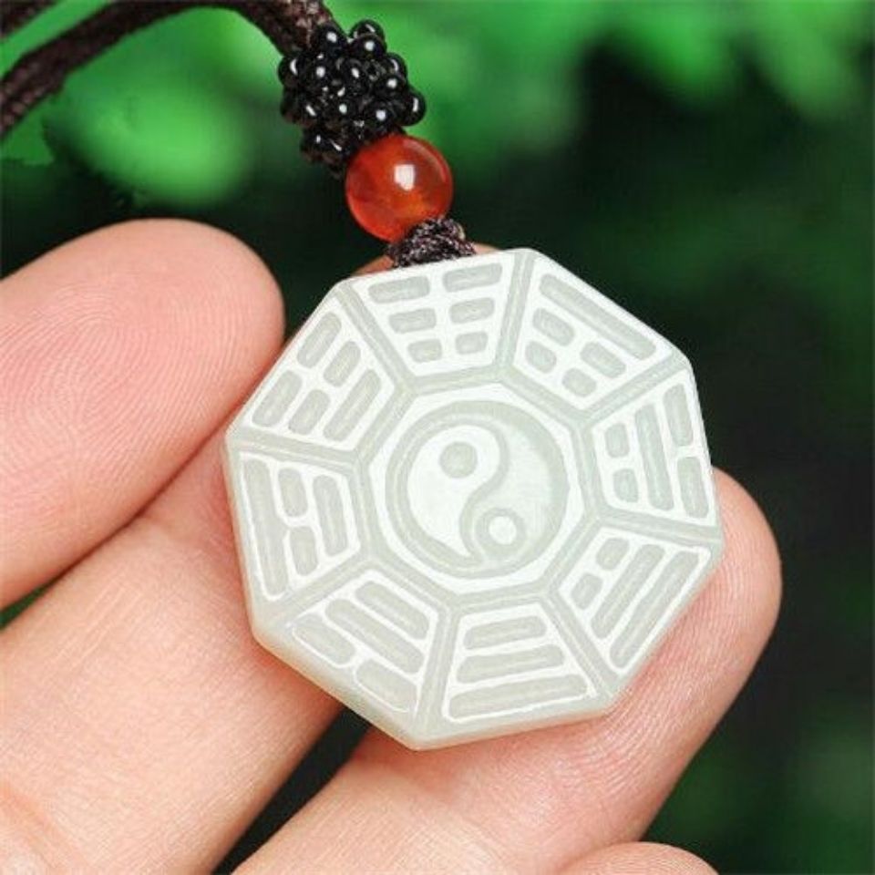 碧玉八卦吊坠