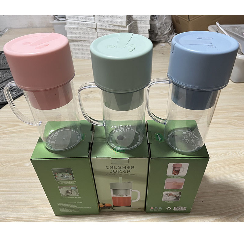 Cross-Border New Arrival Juicer Cup Small Portable Juicer Fruit Juice Milkshake Mixer Electric Mini Juice Extractor