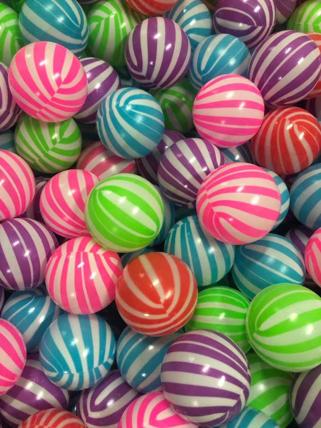 厂家玩具海洋球批发马卡龙彩色球游乐场幼儿园波波球批发