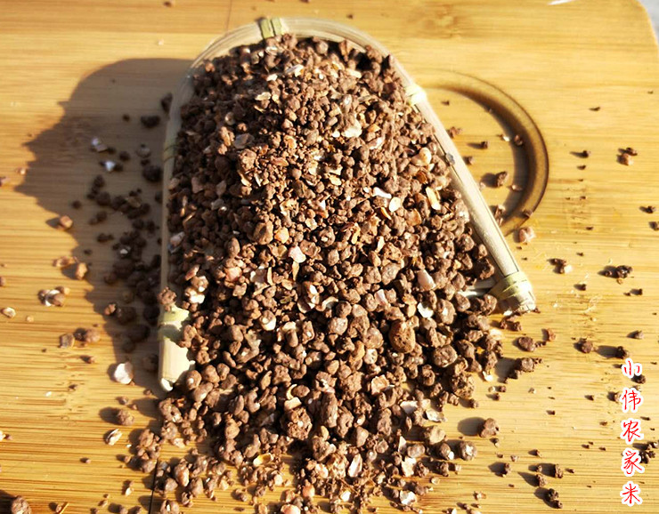 蒜味鸽子营养沙砂保健砂鹦鹉鸟用红土鸽子饲料信鸽赛保健砂20斤10